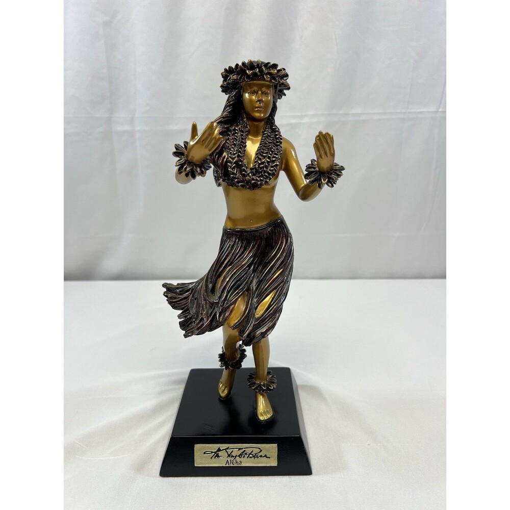 Kim Taylor Reece Aloha Hawaiian Hula Dancer Resin Statue